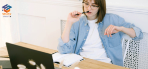 التسجيل بجامعة استينيا