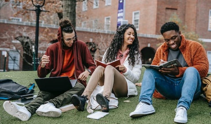 اعترافات جامعة جيليشيم